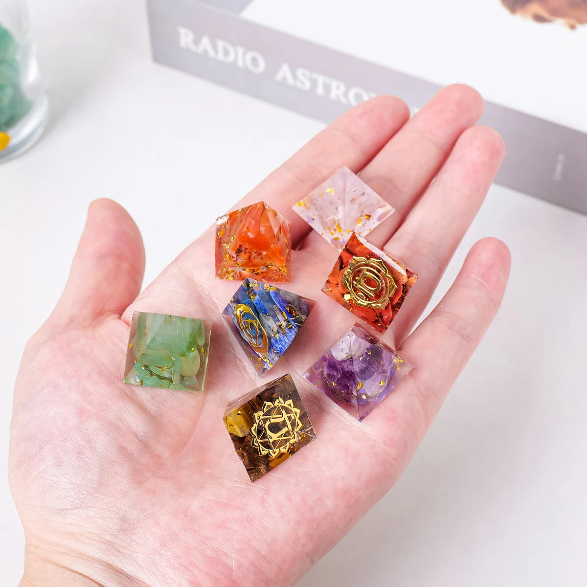 7pcs Chakra Crystal Pyramid Set