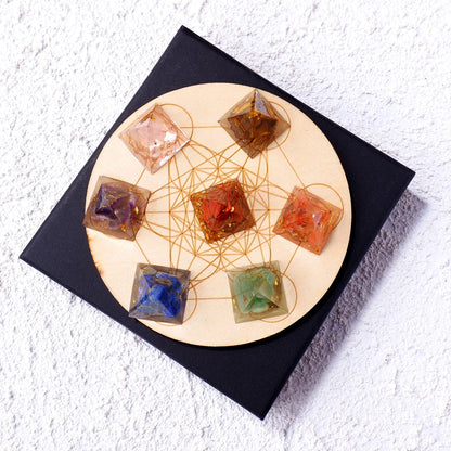 7pcs Chakra Crystal Pyramid Set